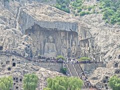 -龙门石窟