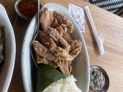 -Kub Kao Kub Pla (Terminal21)