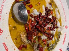 -禄鼎记·排队俩小时都要吃的酸菜鱼(石牌桥店)