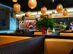 大堂-黄记煌三汁焖锅(顺义华联店)