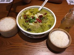 -渝是乎川渝小炒(新世界百货望京店)