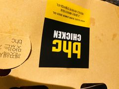 -BHC炸鸡(明洞总店)