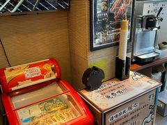 -喝丢一只鞋辣炒海鲜小烧烤(三八广场店)