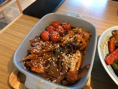 当红卤味拼盘-蜜桃餐厅·伴山(绿宝广场店)