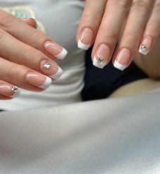 -UU·NAIL美甲美睫專門店