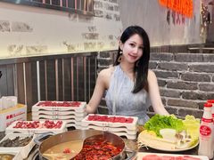 -来龍儿鲜切牛肉自助老火锅