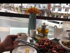 -隔壁老王·家常云南菜(花巷店)