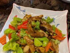 -缘生态云南菜·野生菌庭院餐厅(华侨城店)