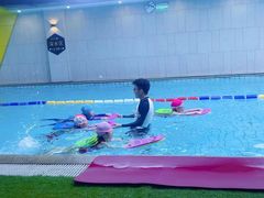 -贝菲特游泳健身(徐泾店)
