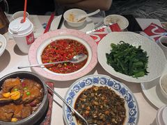 -千百味红餐厅·江西菜(绿地双子塔店)