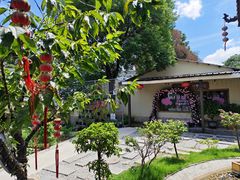 -湘力力小院·鱼汤泡饭(枫林路店)