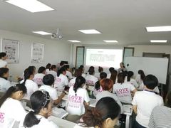 -爱月宝月嫂·育儿嫂(哈尔滨总店)