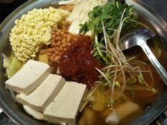部队火锅-富乐满韩国正宗炸鸡韩国料理(虹泉路店)