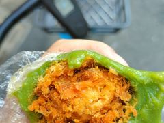 蛋黄肉松青团-许阿姨糕团店(南京总店)