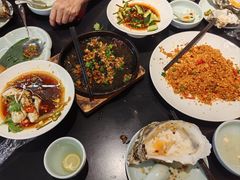 -蚝美人·生蚝海鲜烧烤(茶花园店)