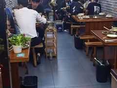 大堂-曹丞相·地锅鸡·地锅鱼(武林店)