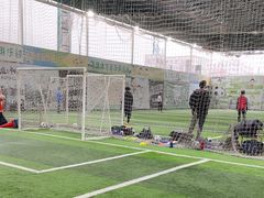 -飞梦少儿足球培训(塘桥校区)