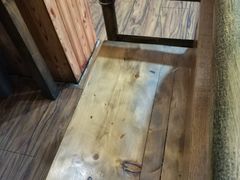 景观位-老东镇啤酒屋海鲜加工·蒸汽海鲜·海鲜烧烤(台东店)