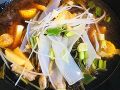 -人民公社铁锅炖·东北菜(卫国道店)