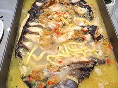 -半天妖烤鱼(桐乡万嘉购物中心店)