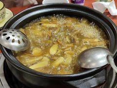 -菌之家·专业纯野生菌火锅·特色炒菌