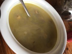 岩耳炖土鸡-老唐三下锅 ·张家界地标美食(溪布街店)