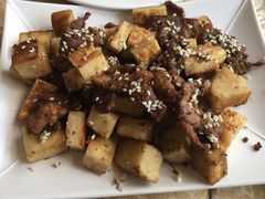 -维吾尔餐厅(宜山路店)