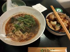 -金色印象·4K影院式足体养生(南方花园店)
