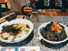 -湘下佬·老长沙吃货铺(酃湖万达店)