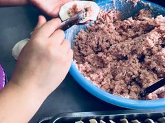 -黄阿姨锅贴大王(万航渡路店)