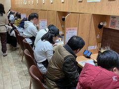 等位区-独食火锅·半米屋台(望平街店)