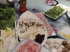 -名都晓荷塘主题火锅(春光路店)