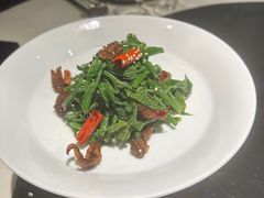 -泓0871臻选云南菜·味庄