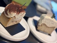 -W COLLECTIVE  DESSERT SHOP