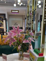 点击看大图 -MONE美发沙龙