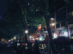 -黎黄陂路街头博物馆