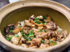 黄鳝滑鸡煲仔饭-红星光发煲仔饭(文海店)