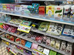 -全家便利店(漕溪北路七店)