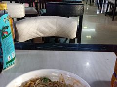 -亚龙湾亚泰商业街