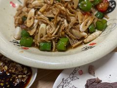 -何永光123鲜牛肉馆(1号店)