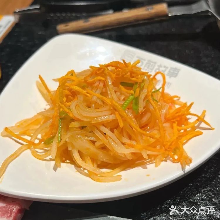 这家烤肉性价比高到我像是在抢[流汗]