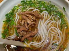 -湘人龙记老长沙米粉(鸟巢店)