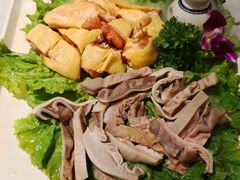 -尚尚仙·酸汤猪手·猪肚鸡火锅(华联万柳购物中心店)