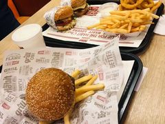 -The Habit Burger Grill 哈比特汉堡(爱琴海店)