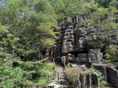 -梭布垭石林景区