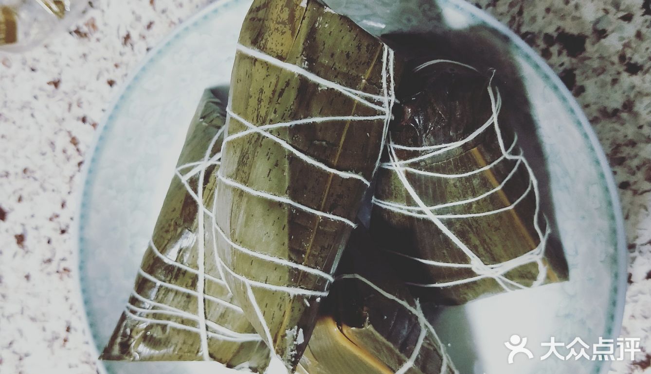 软糯香甜的美味豆沙馅粽子