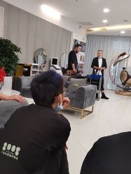 -八佰伴8008星级形象店