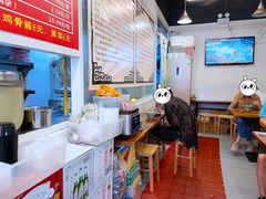 -九斤黄三黄鸡专卖店