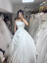 -NaNa婚纱礼服馆