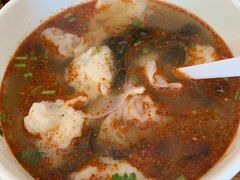 -手劲鱼丸馄饨铺(哈一百店)